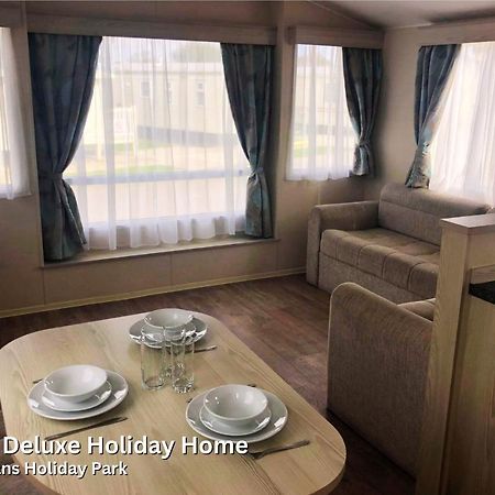 Spruce Deluxe Holiday Home Mablethorpe Exteriör bild